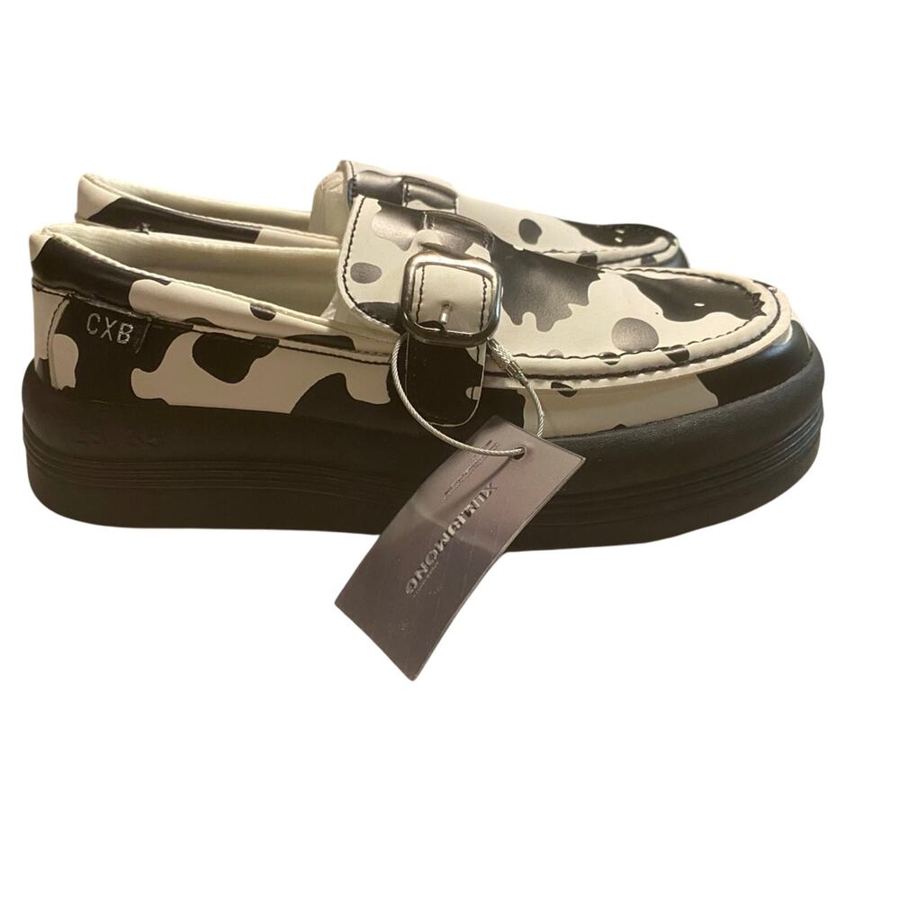 Loafers women’s XLM Stusios size 7.5